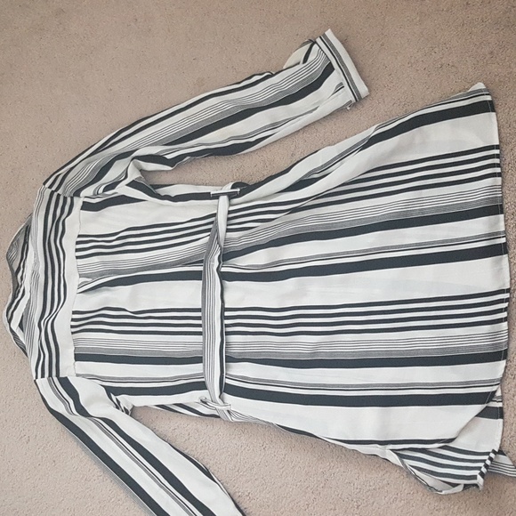 Urban Behavior Black and White Striped Button Up Blouse - Picture 6 of 6
